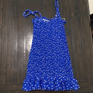Blue flowered dress!